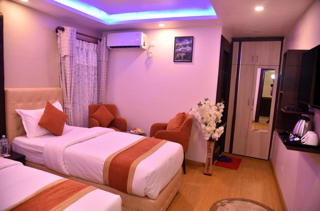 Marinha Airport Hotel Catmandu Exterior foto